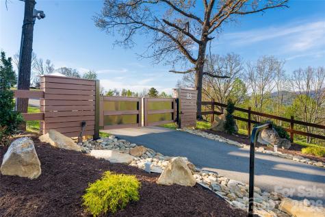 83 Cozy Mountain Lane Weaverville NC 28787
