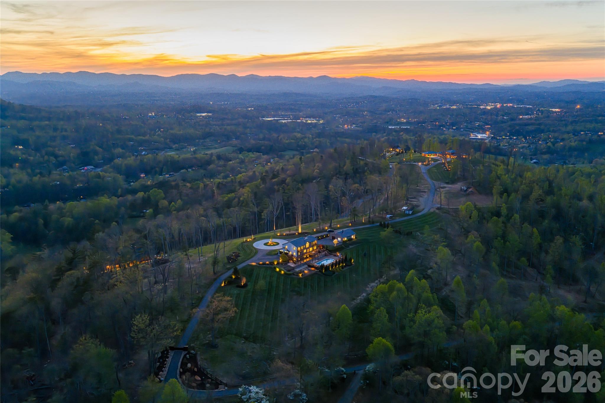 83 Cozy Mountain Lane Weaverville NC 28787