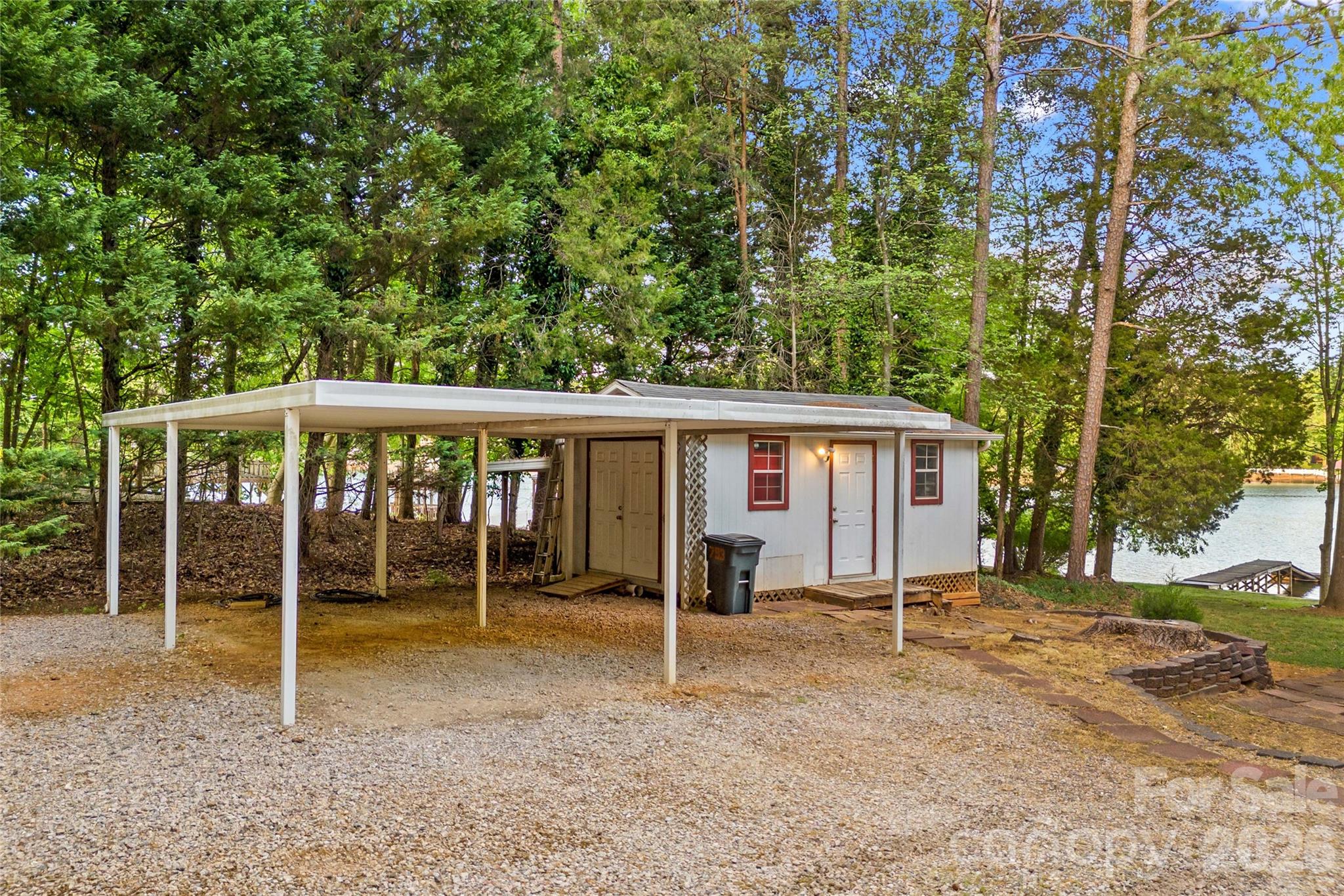 793 Kemp Road Mooresville NC 28117