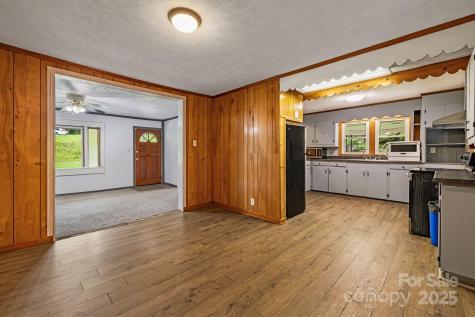 8171 Sugar Hill Road Marion NC 28752