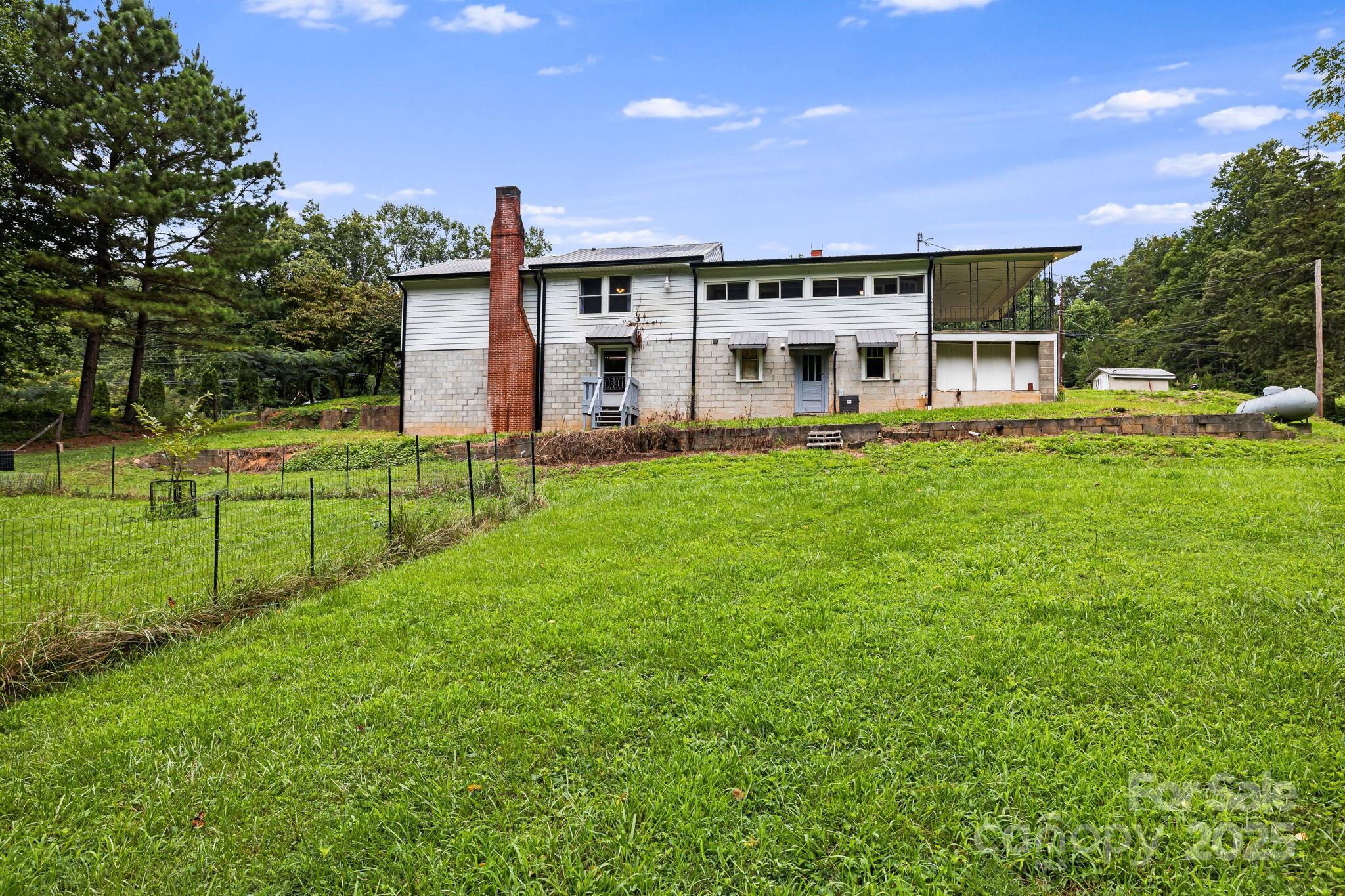 8171 Sugar Hill Road Marion NC 28752