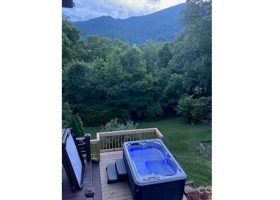 102 Sanctuary Road Maggie Valley NC 28751