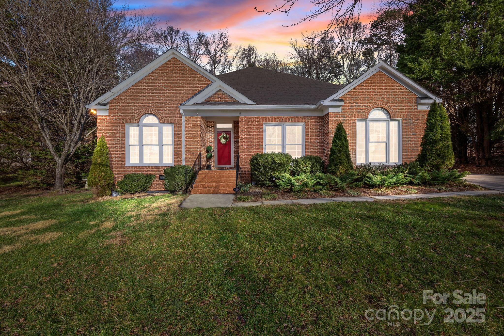 10012 Lattice Court Charlotte NC 28269