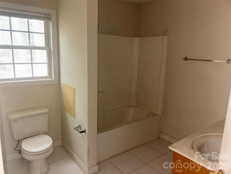 32 Kilmer Court Taylorsville NC 28681