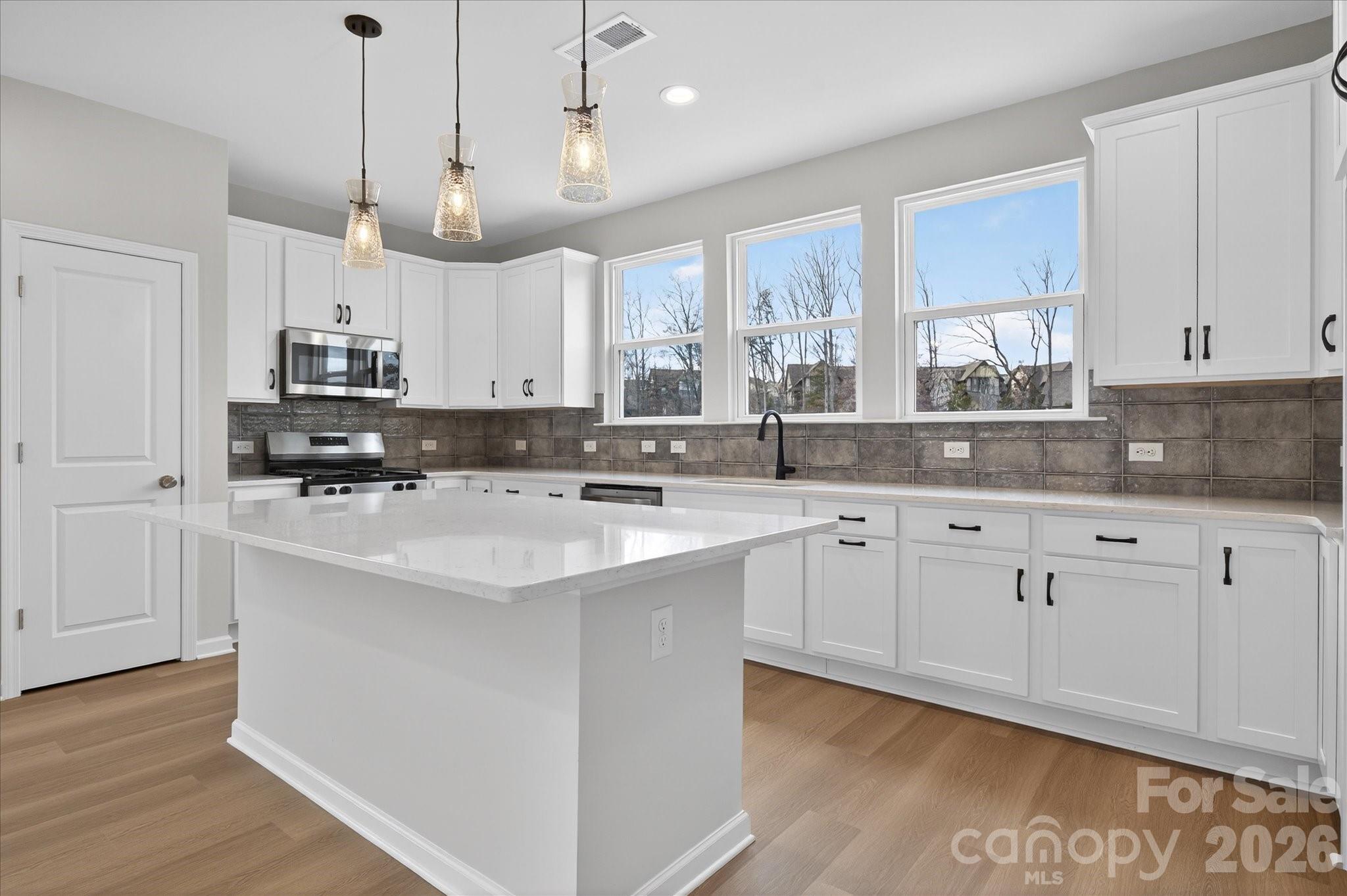 212 Ferebee Place Charlotte NC 28213