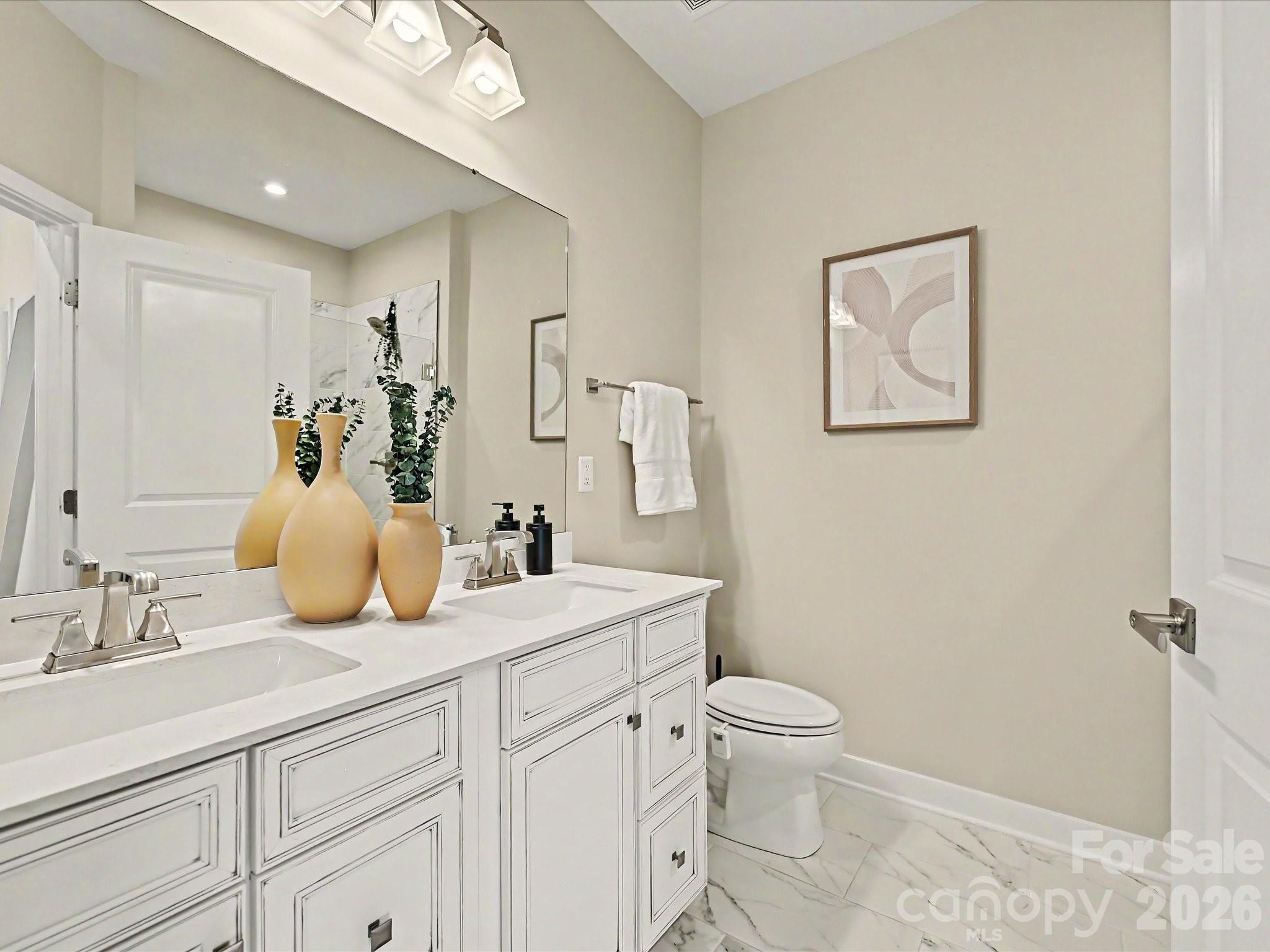 653 Uwharrie River Road Charlotte NC 28211