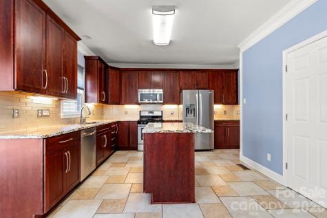 10413 Friarsgate Road Huntersville NC 28078