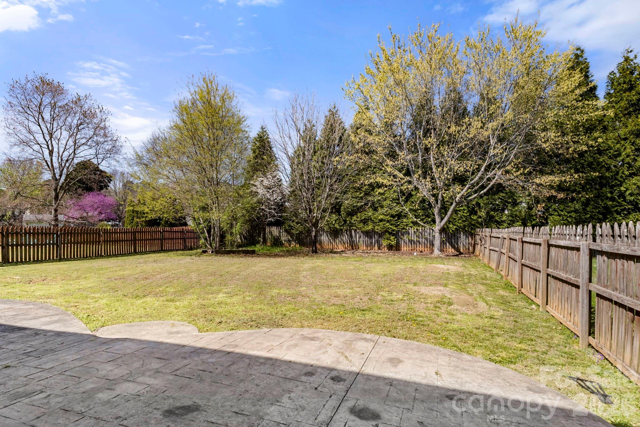 10413 Friarsgate Road Huntersville NC 28078