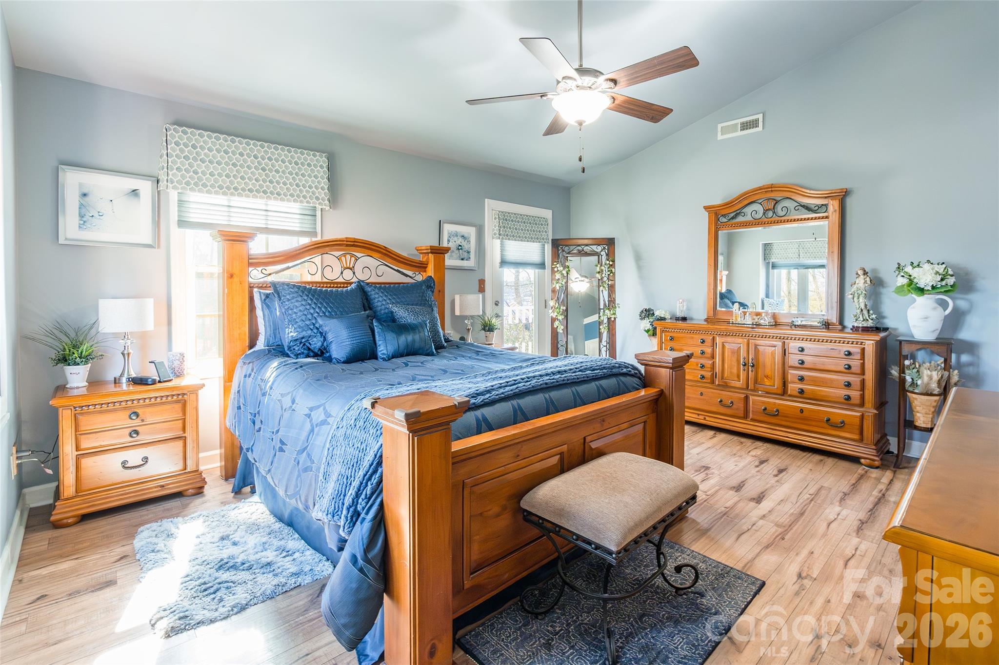 4205 Lake Shore Road S Denver NC 28037