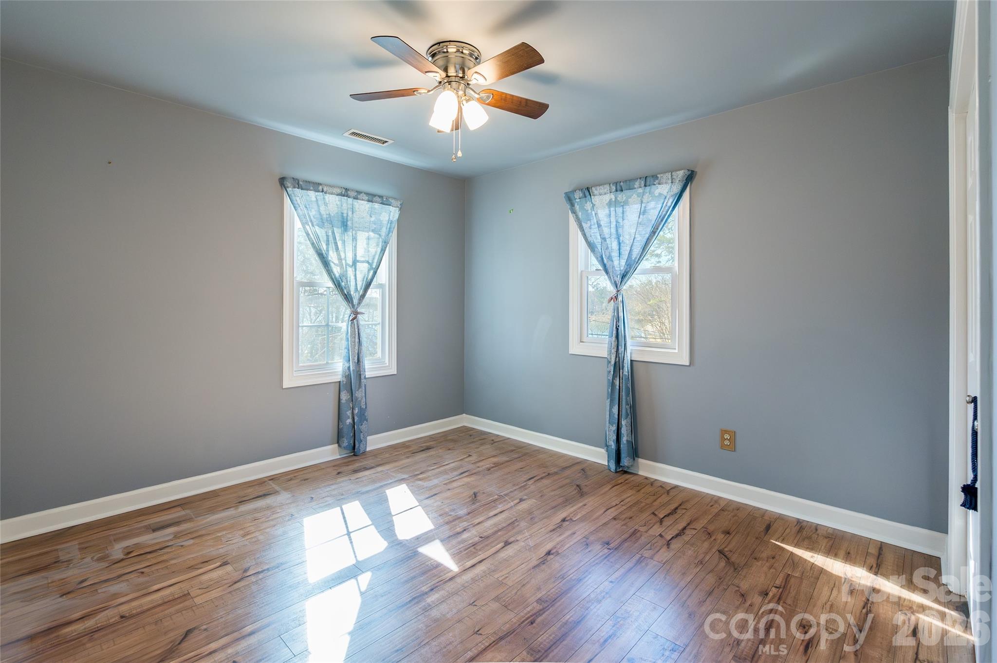 4205 Lake Shore Road S Denver NC 28037