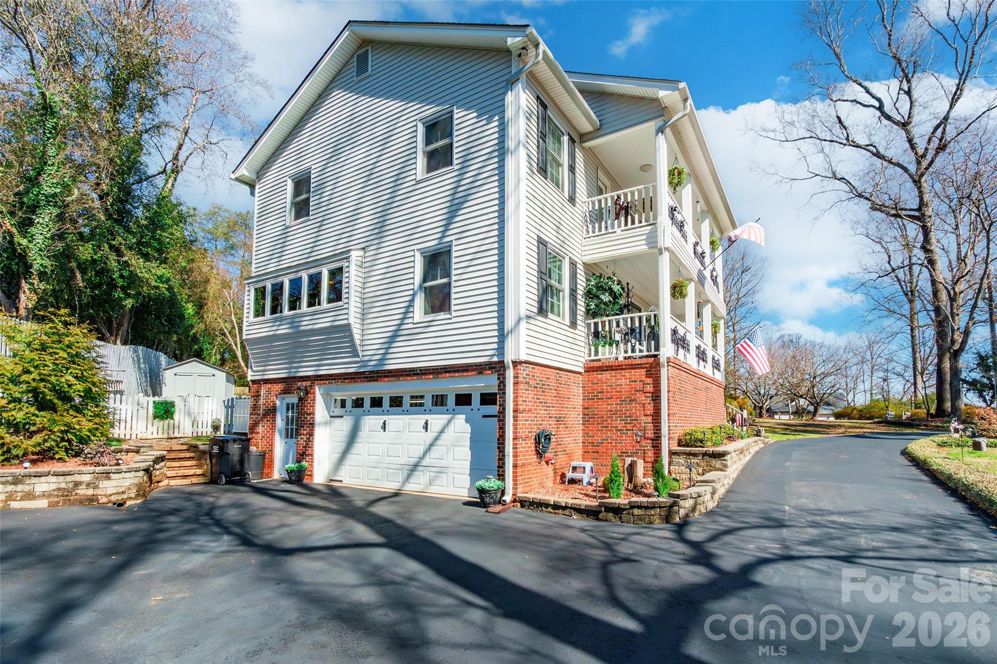 4205 Lake Shore Road S Denver NC 28037
