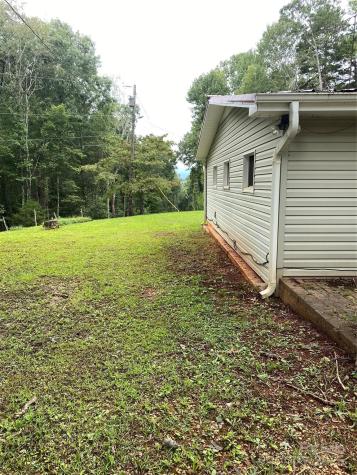 1215 W Payne Road Marion NC 28752