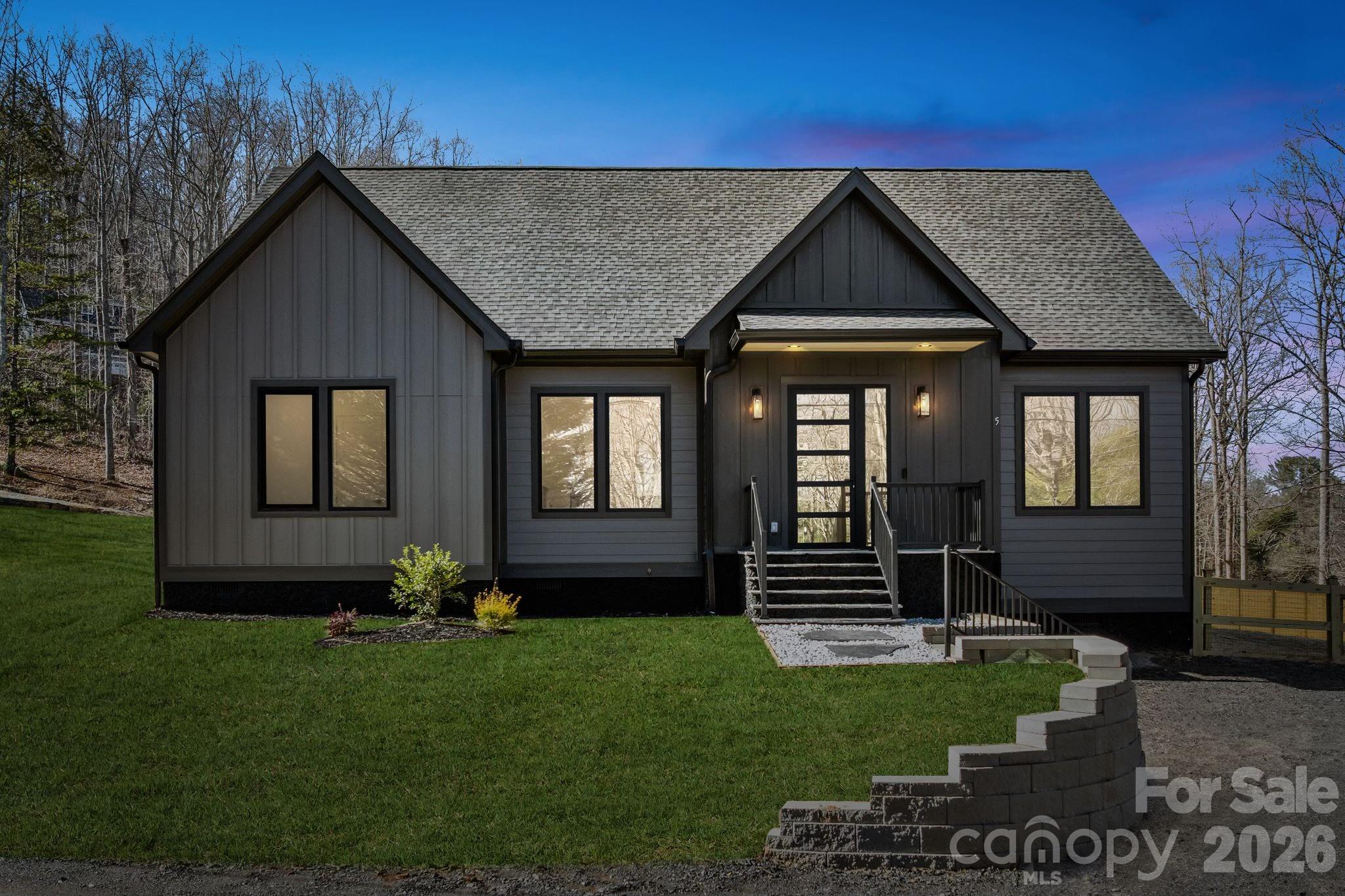 5 Trevs Way Fletcher NC 28732