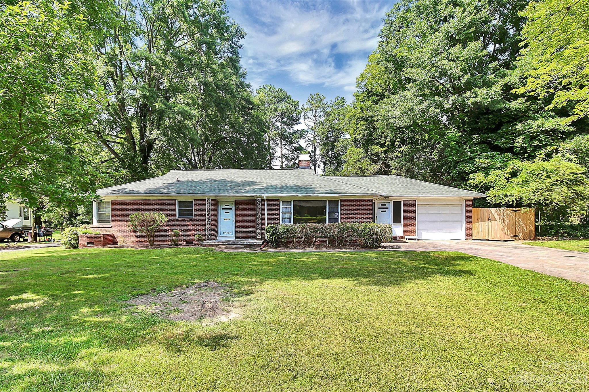 1206 Spencer Avenue Gastonia NC 28052