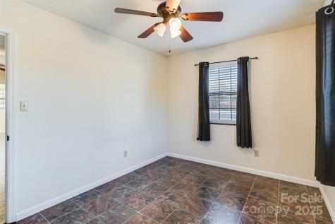 90 2nd Street SE Catawba NC 28609