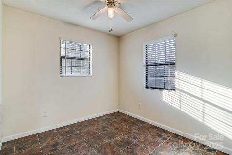 90 2nd Street SE Catawba NC 28609
