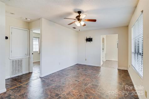 90 2nd Street SE Catawba NC 28609