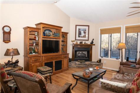 179 Riverlinks Drive Burnsville NC 28714