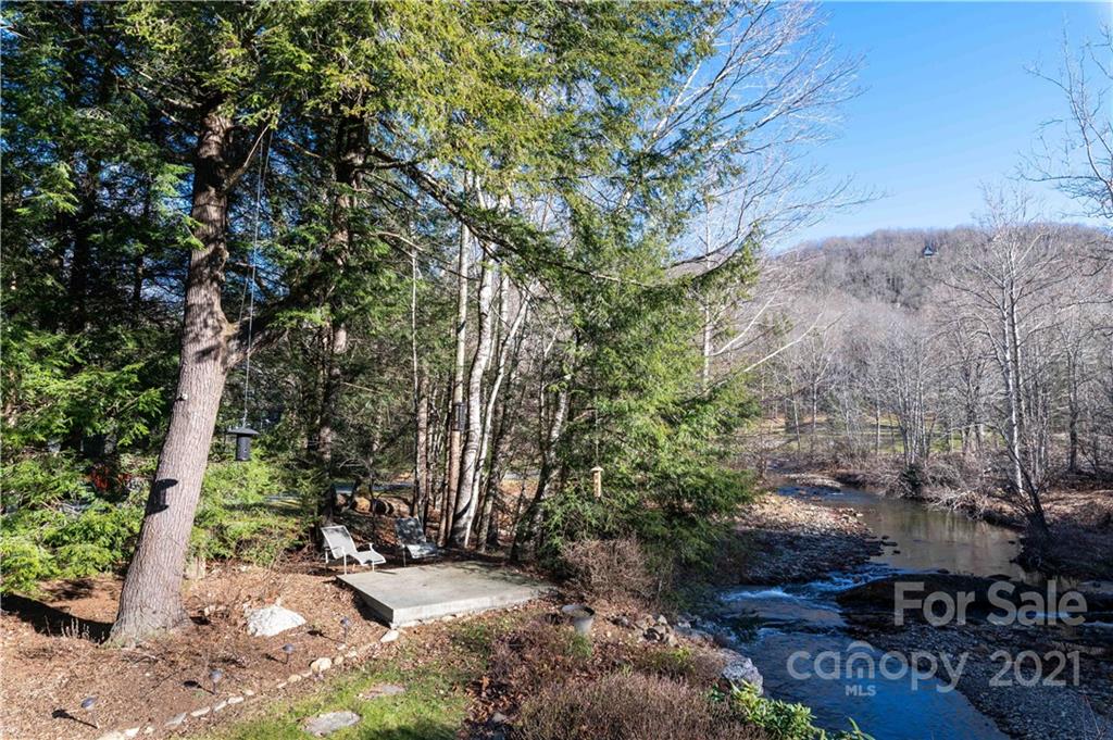 179 Riverlinks Drive Burnsville NC 28714