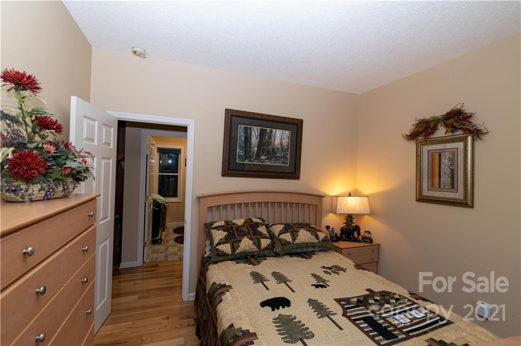 179 Riverlinks Drive Burnsville NC 28714