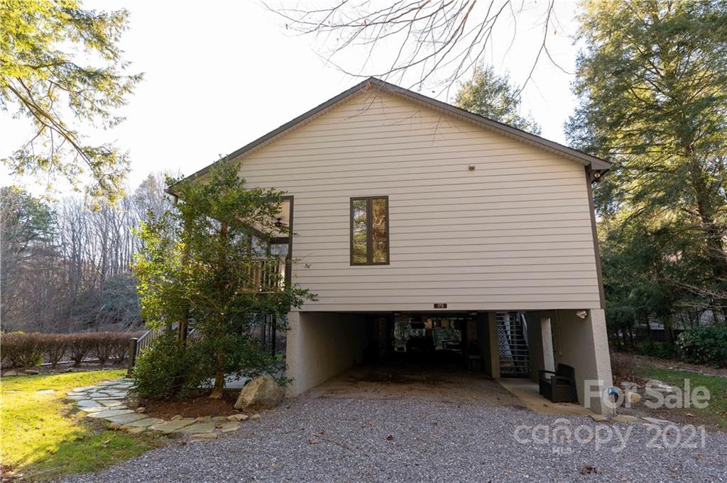 179 Riverlinks Drive Burnsville NC 28714