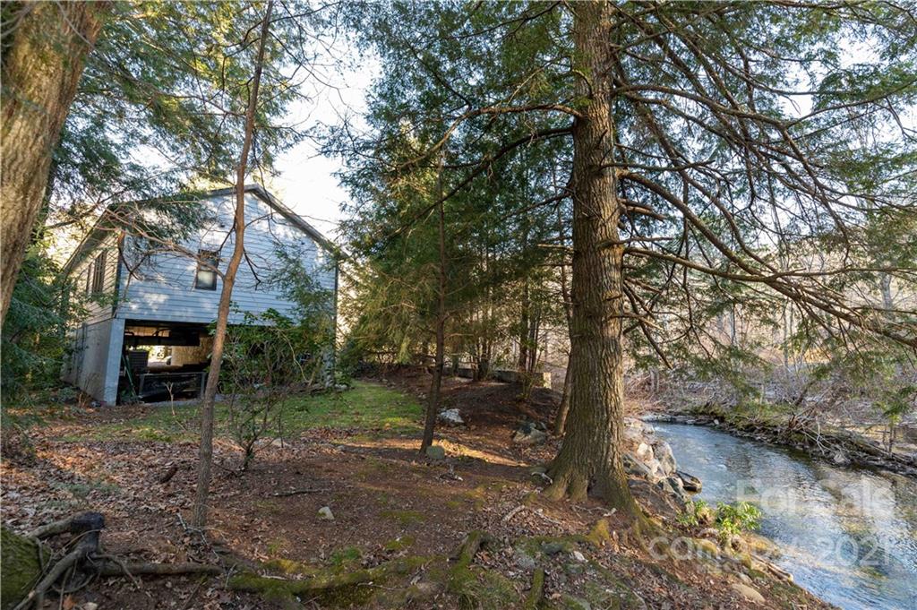 179 Riverlinks Drive Burnsville NC 28714