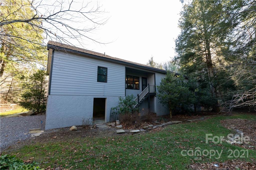 179 Riverlinks Drive Burnsville NC 28714