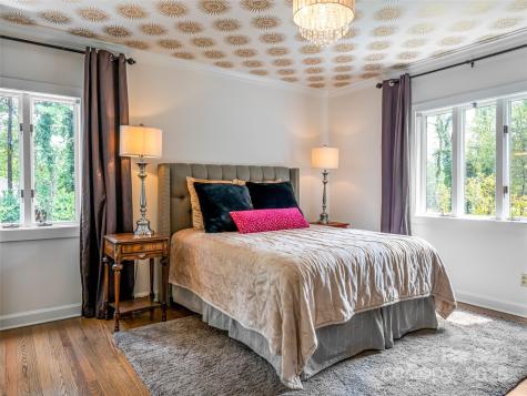 5 Busbee Road Asheville NC 28803