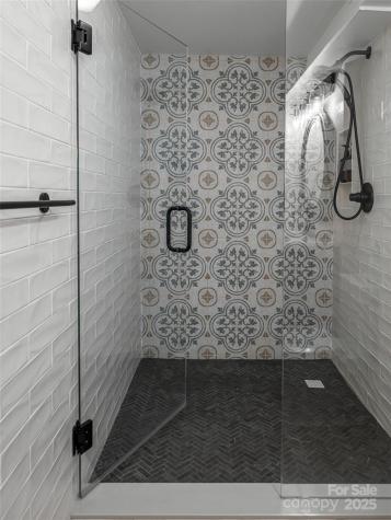 5 Busbee Road Asheville NC 28803