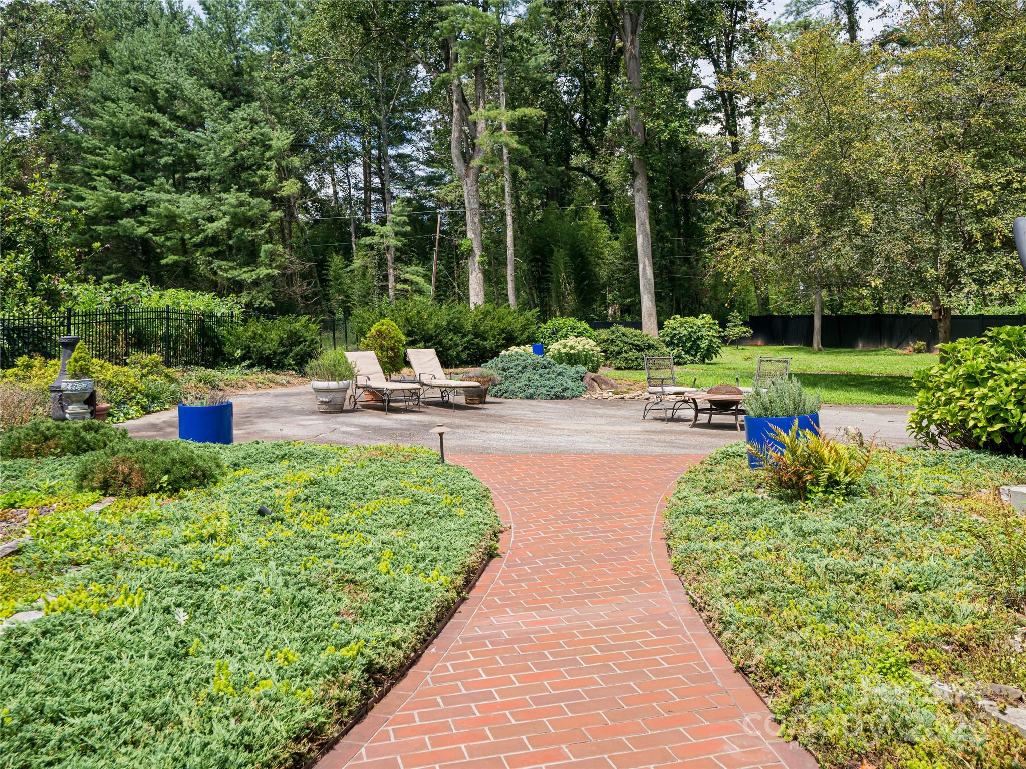 5 Busbee Road Asheville NC 28803