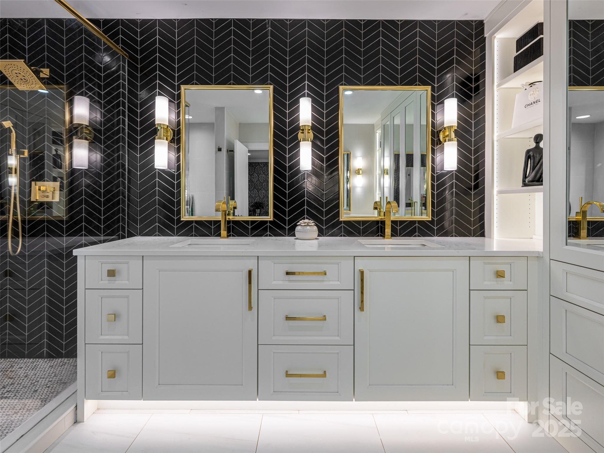 5 Busbee Road Asheville NC 28803