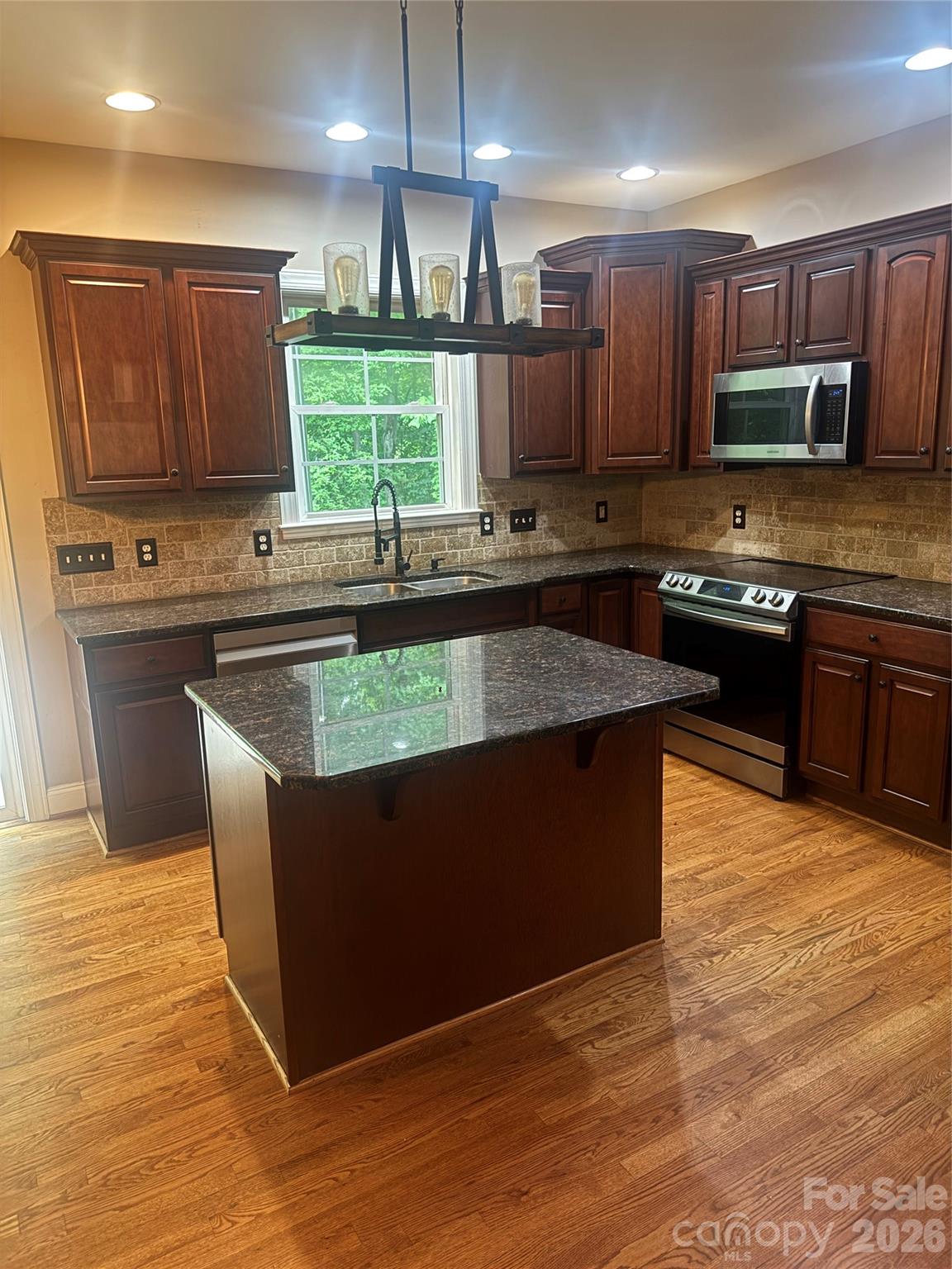 190 Meadow Glen Drive Troutman NC 28166