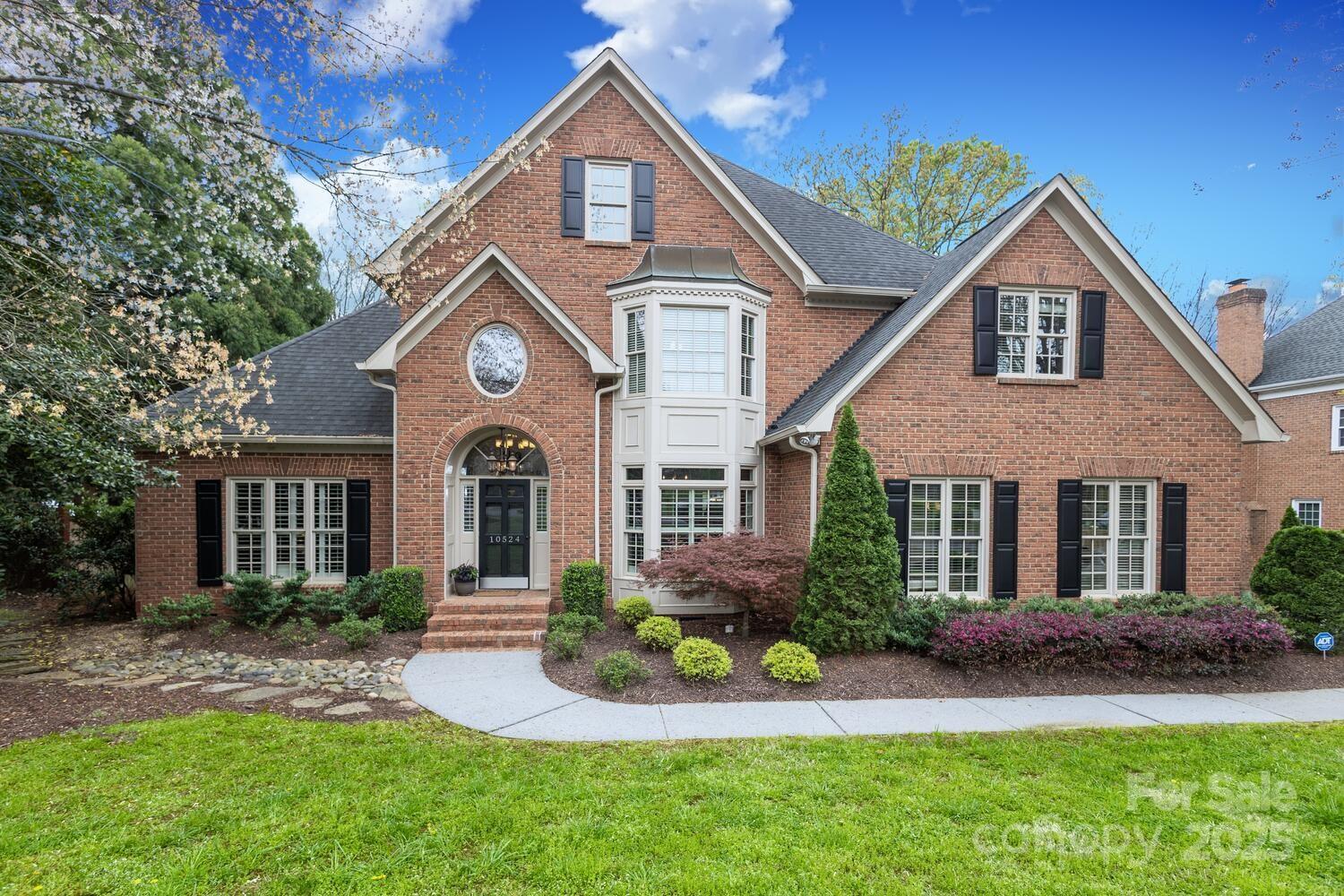10524 Hadleigh Place Charlotte NC 28210
