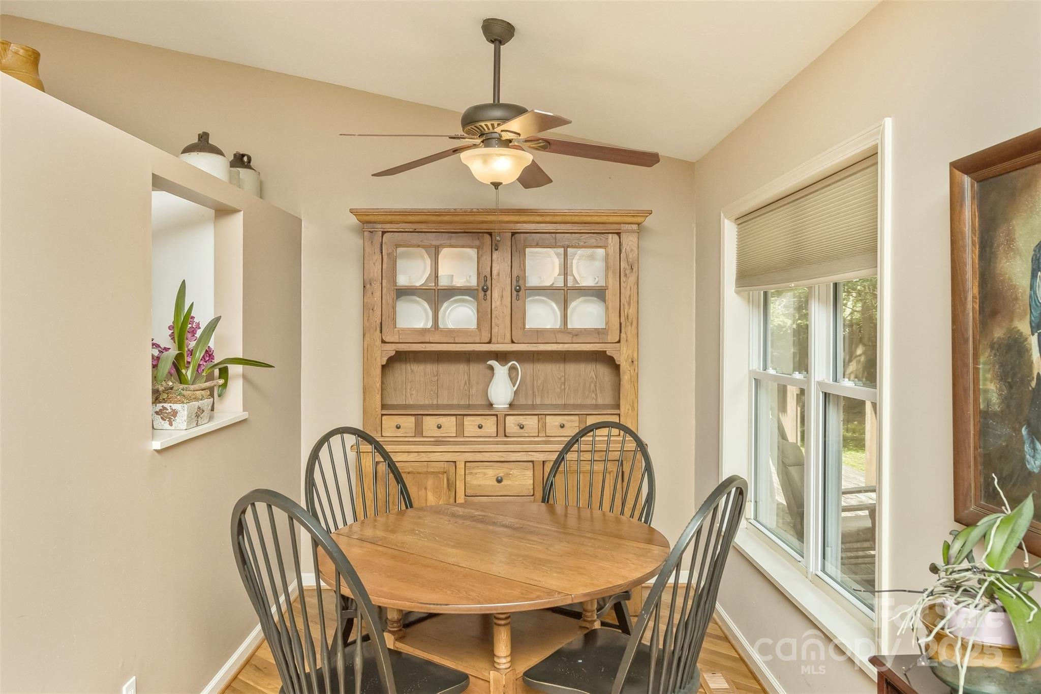 15 Beaverdam Knoll Road Asheville NC 28804