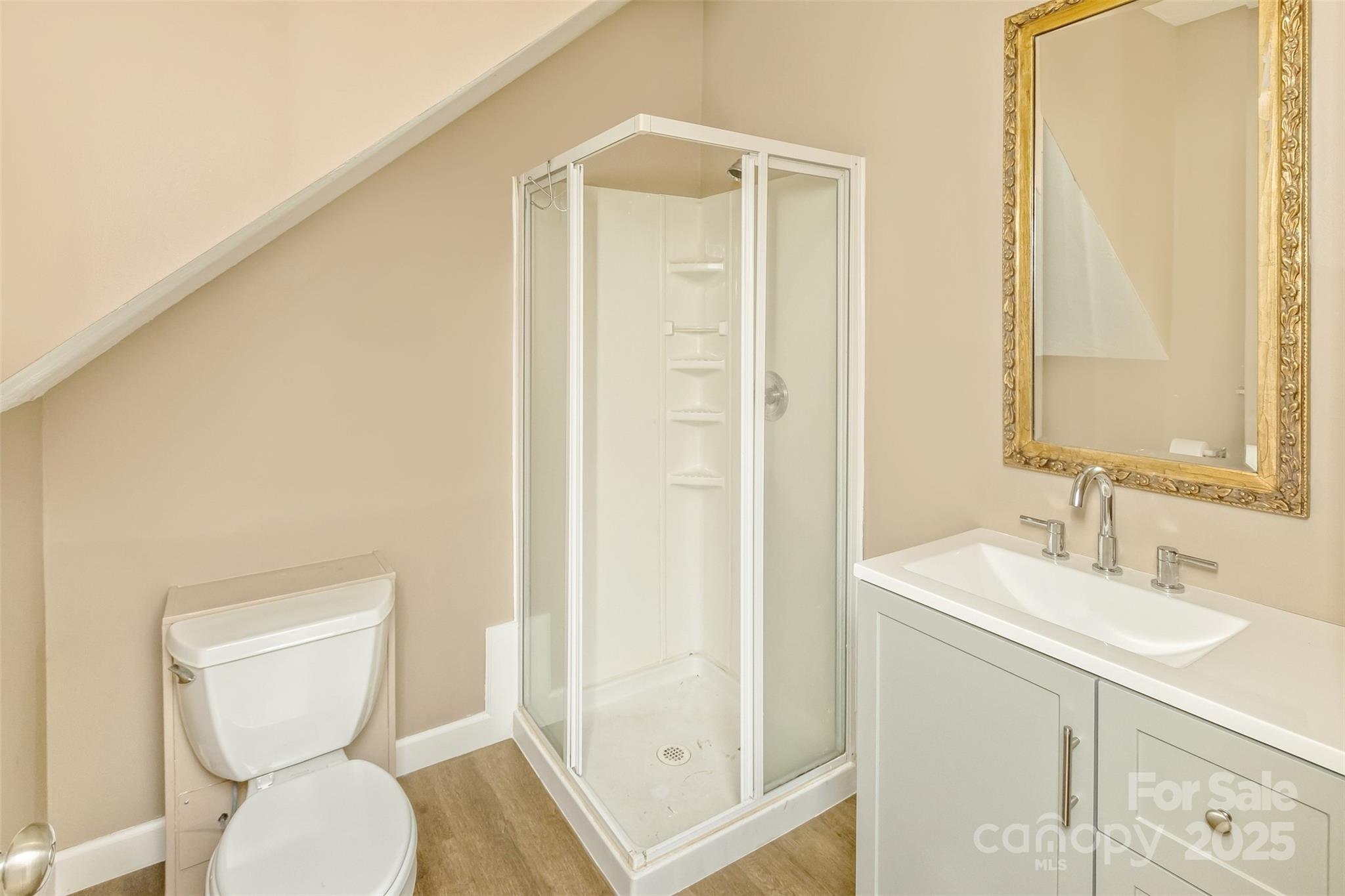 15 Beaverdam Knoll Road Asheville NC 28804