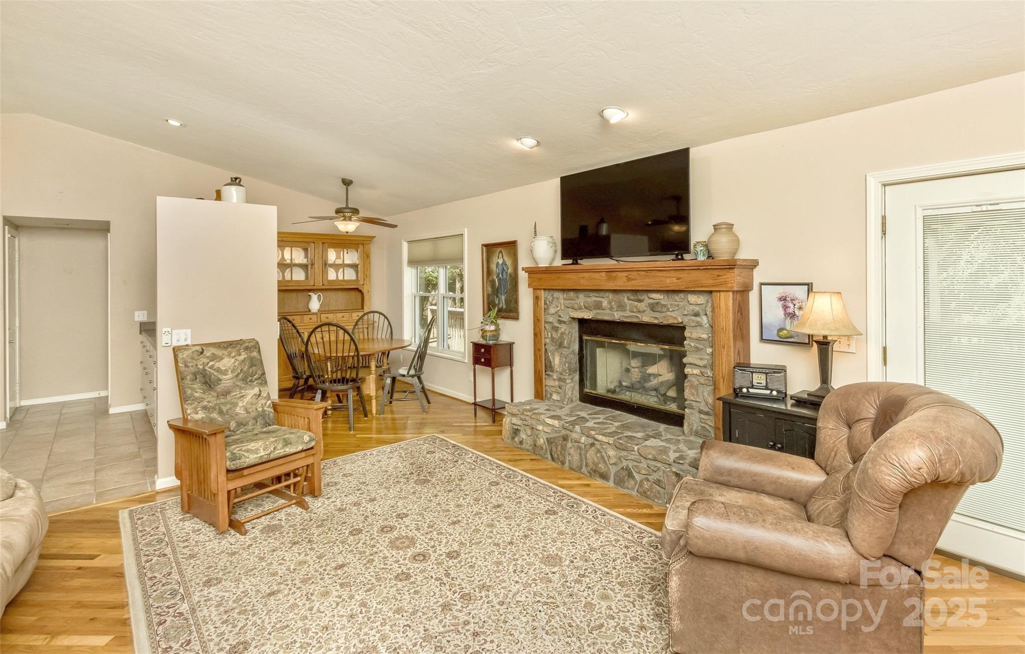 15 Beaverdam Knoll Road Asheville NC 28804