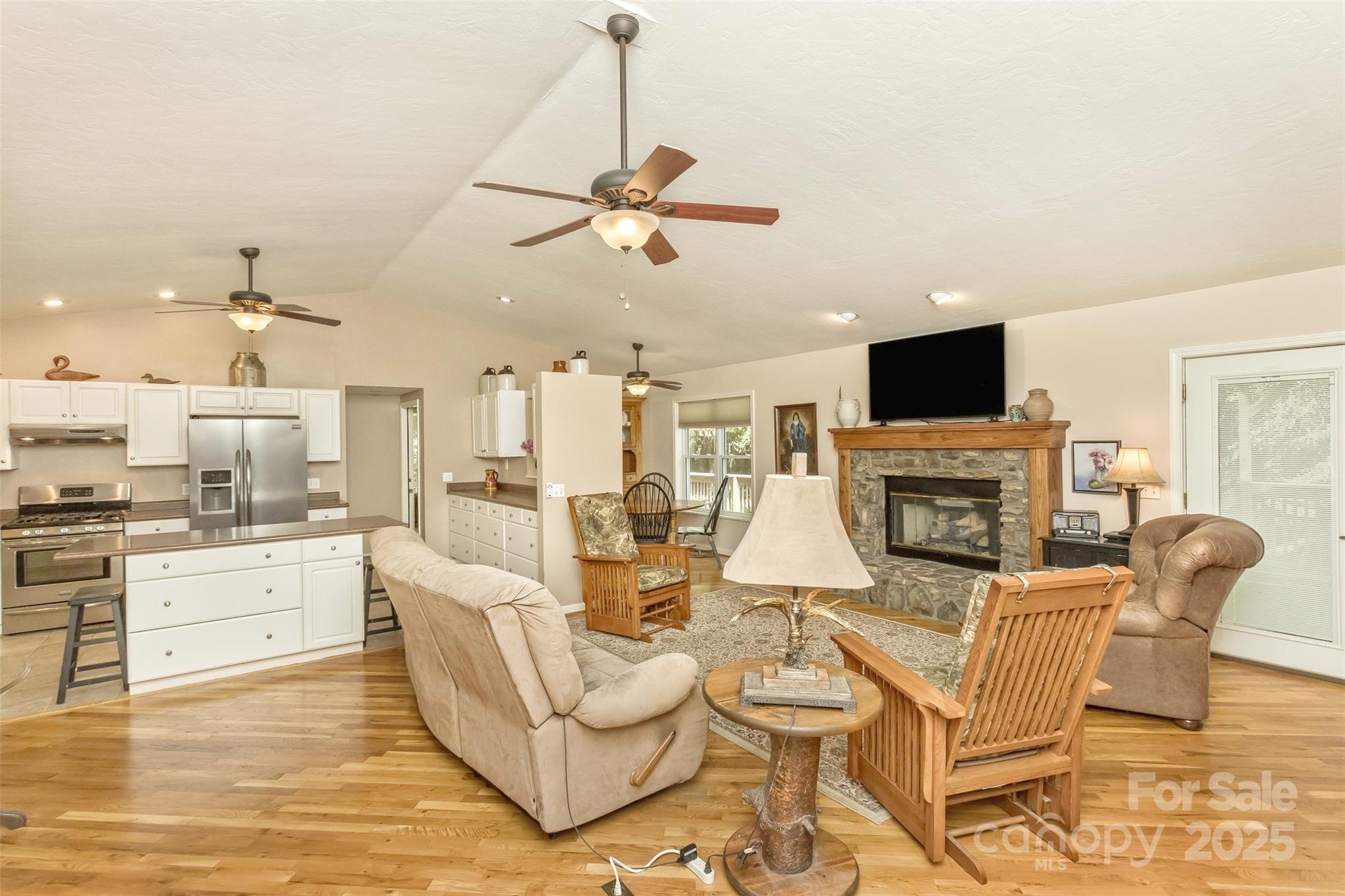 15 Beaverdam Knoll Road Asheville NC 28804