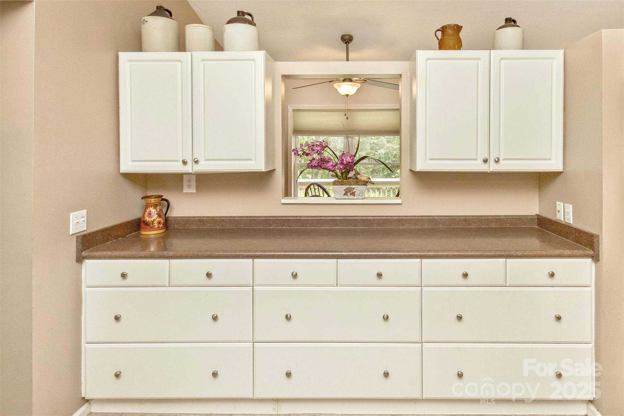 15 Beaverdam Knoll Road Asheville NC 28804