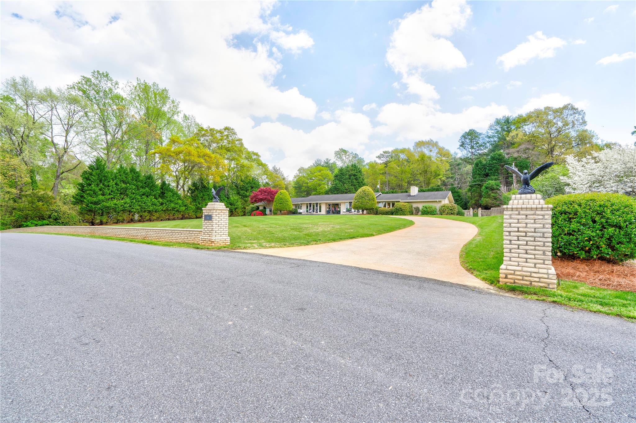 316 Country Club Acres Shelby NC 28150