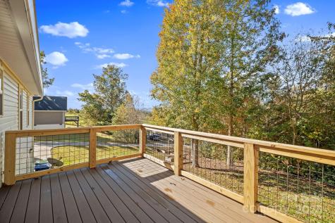 5 Damascus Road Alexander NC 28701