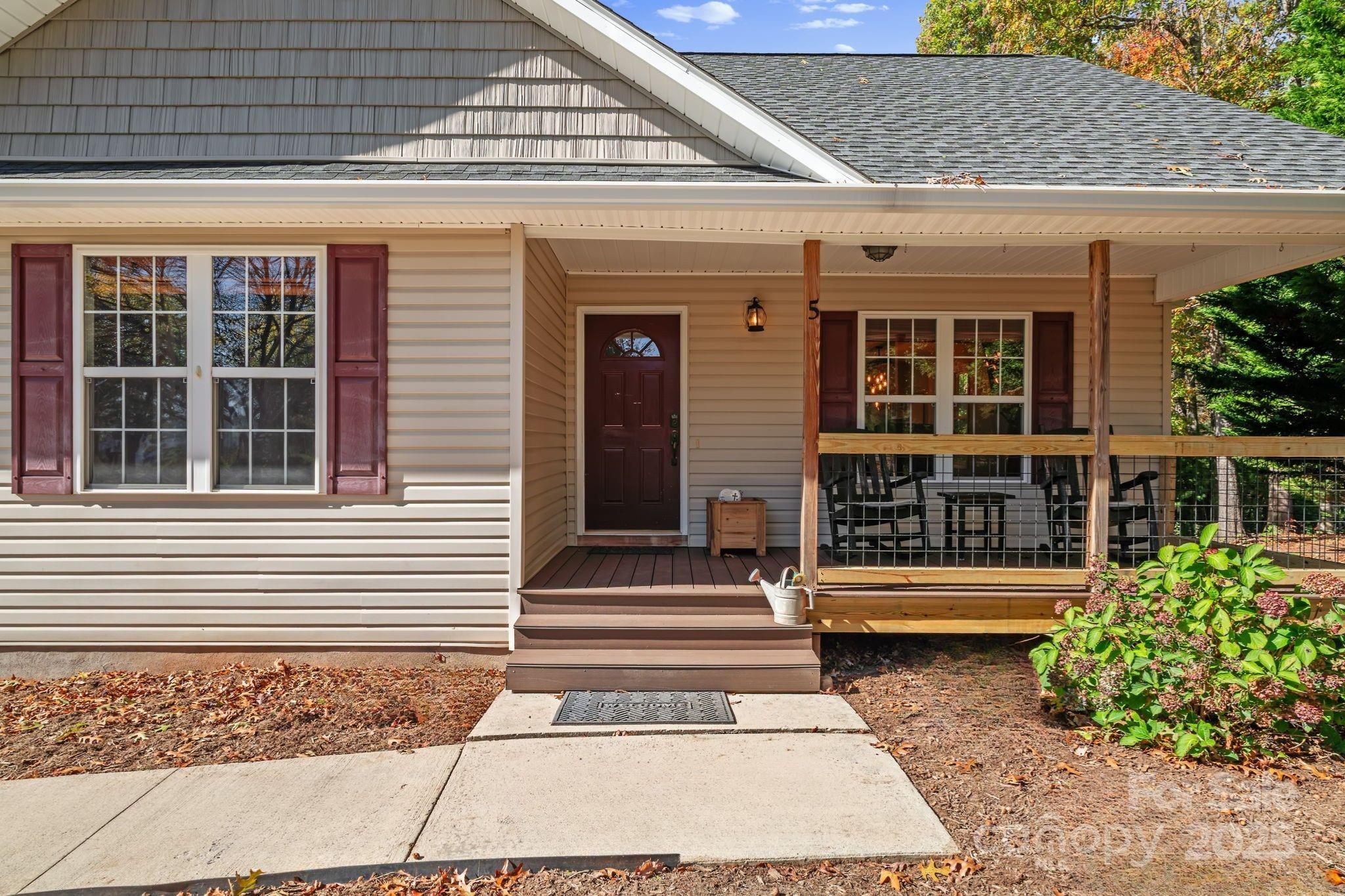 5 Damascus Road Alexander NC 28701