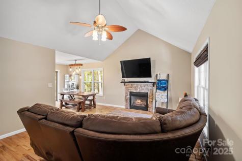 5 Damascus Road Alexander NC 28701