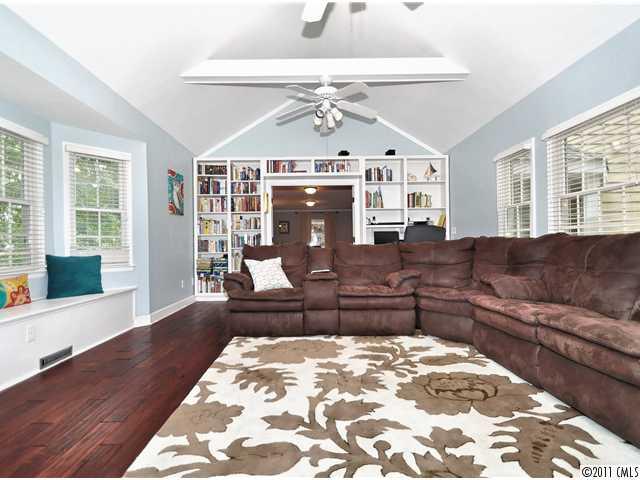 1724 Piccadilly Drive Charlotte NC 28211
