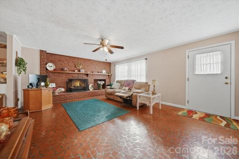 406 Wedgewood Place SW Lenoir NC 28645