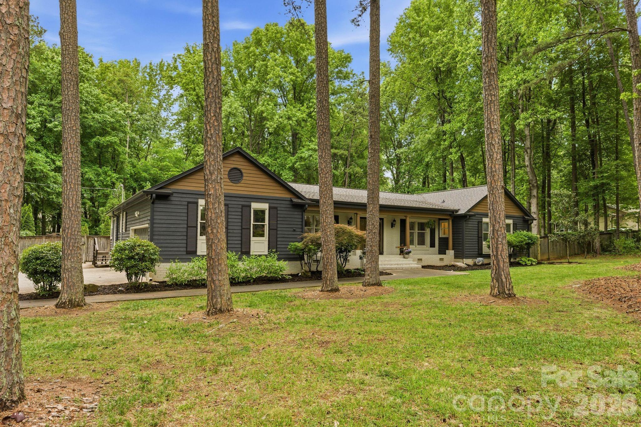 20200 Floral Lane Cornelius NC 28031