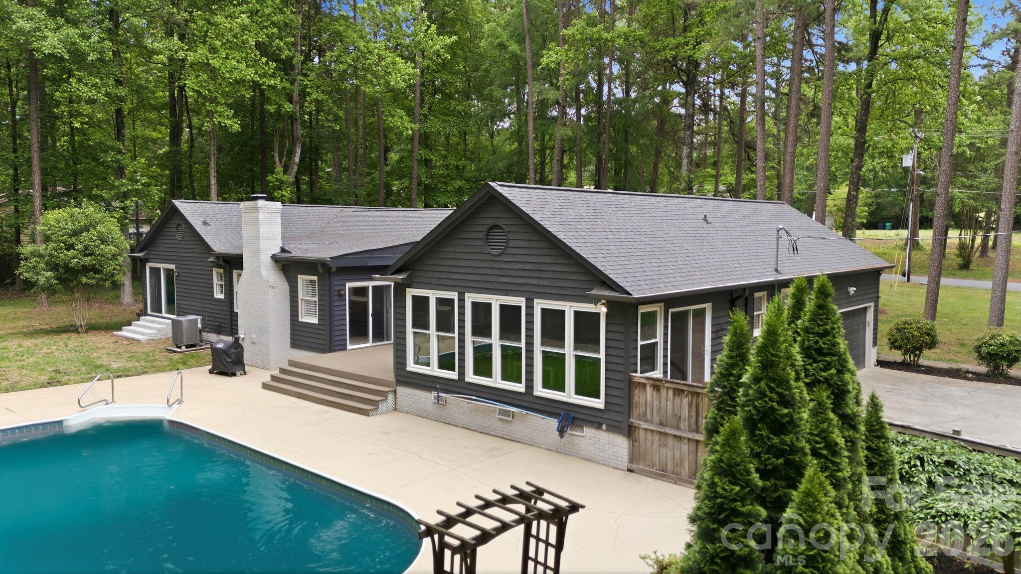 20200 Floral Lane Cornelius NC 28031