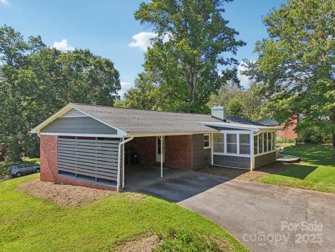 1 Forest Lane Asheville NC 28805