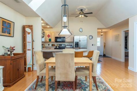 9 Village Parkway Black Mountain NC 28711