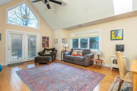 9 Village Parkway Black Mountain NC 28711