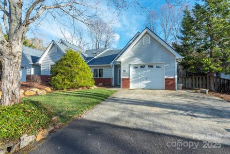 9 Village Parkway Black Mountain NC 28711